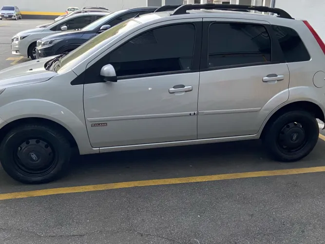 Ford Fiesta 1.0 8V Flex/class 1.0 8V Flex 5P 2011