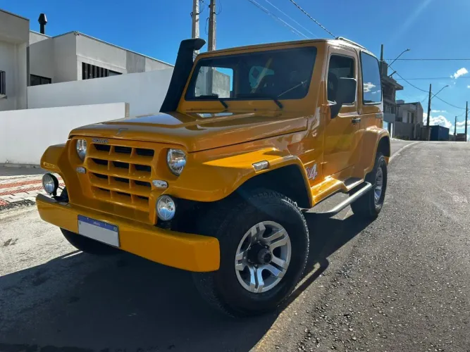 Troller T-4 4X4 3.0 TB Int. Cap. Rígida Diesel 2008