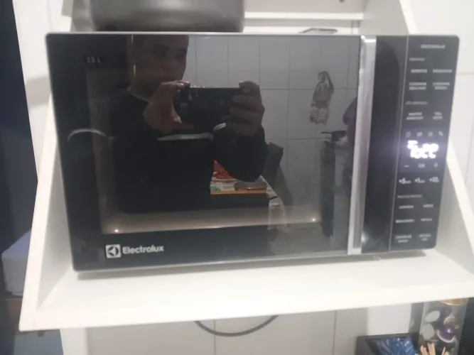 Micro-ondas semi novo 450