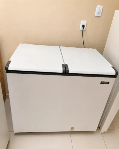  Freezer Esmaltec - 2 Portas