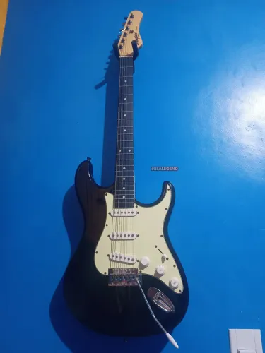 Guitarra + acessórios
