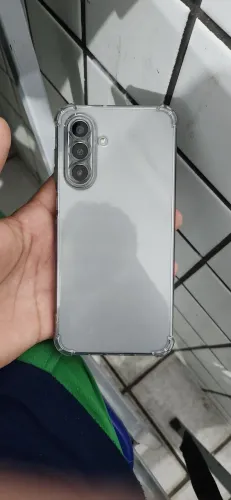 A17 semi novo com caixa e carregador