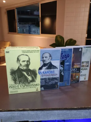 Vendo coleção DVD Alan Kardec