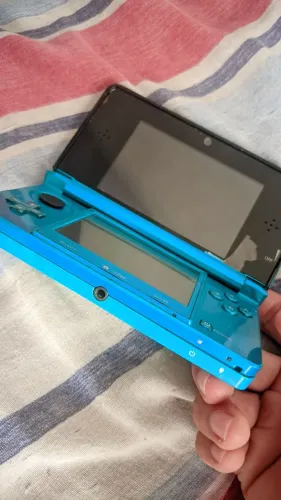 Nintendo 3ds old (retirada de peças)