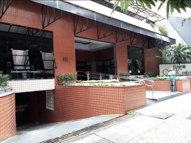 Sala Comercial na Magalhães Barata