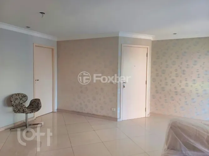 Apartamento à venda Rua Pedrália, Vila Gumercindo - São Paulo