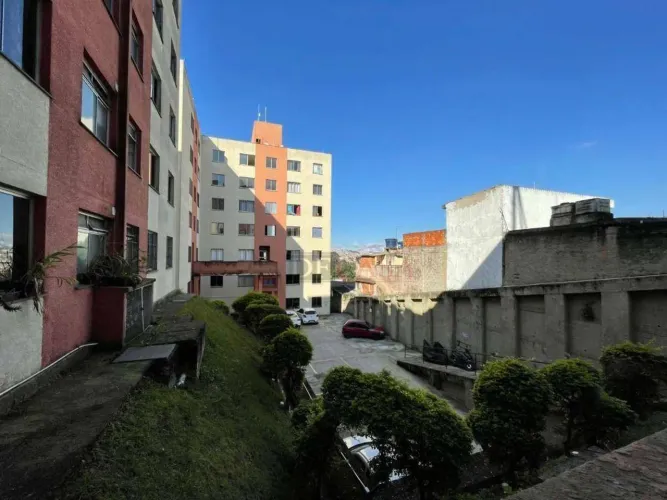 Apartamento com 2 dormitórios à venda, 38 m² por R$ 180.000,00 - Guaianazes - São Paulo/SP