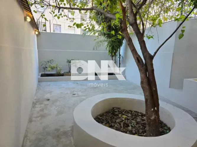 Apartamento com Área Privativa : / Residencial / Flamengo