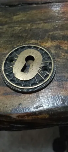Brasão de fechadura 