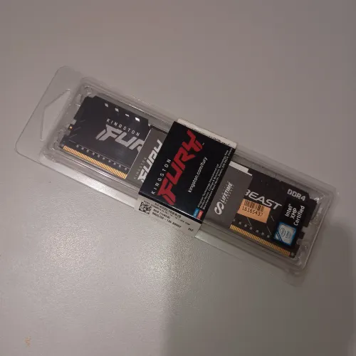 Memória RAM Kingston Fury Beast 8GB DDR4 3200MHz p/ Desktop (Nova)