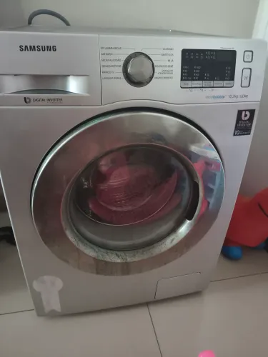 Lava e seca Samsung