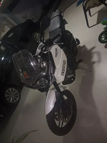 Disponível para venda AC troca