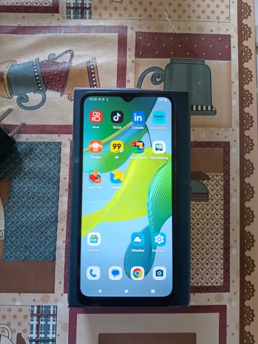 MOTO E13