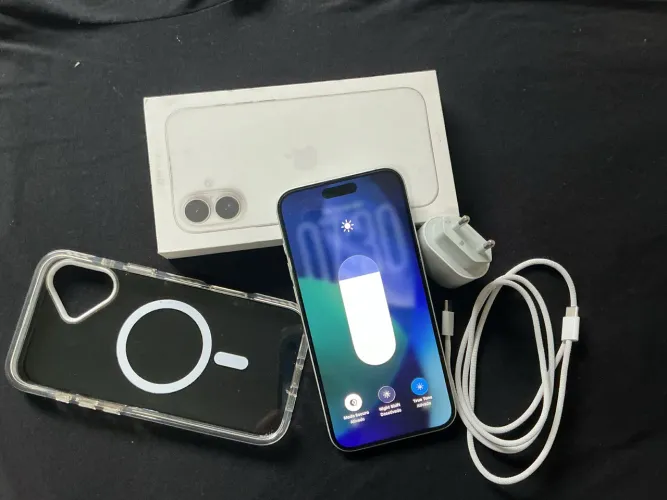 iPhone 16 plus ** GARANTIA APPLE ** ( aceita trocas )