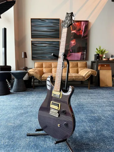 Guitarra PRS Custom SE