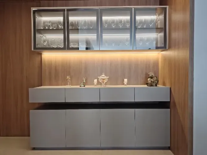 Lindo conjunto de cristaleira e buffet com dois módulos distintos - PARA VENDER HOJE