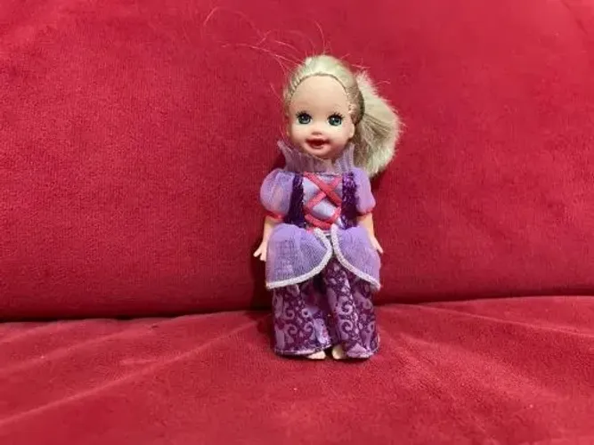 Brinquedo Boneca Mini Barbie 