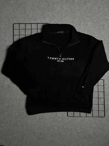 Jaqueta meio zíper da Tommy Hilfiger Preta  