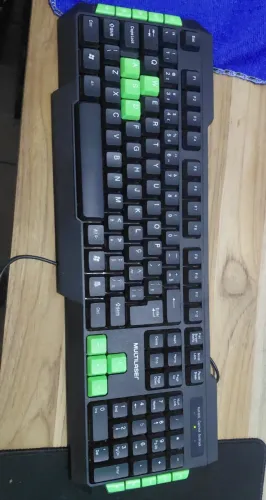 Teclado Gamer Com Hotkeys Preto/verde Multilaser - Tc201 Cor de teclado Preto Idioma Portu