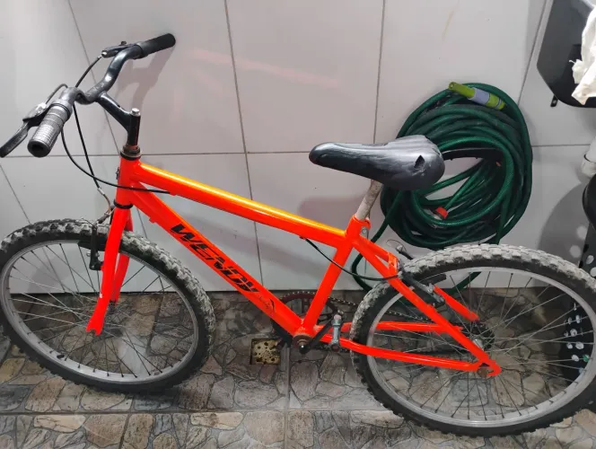 Vende sua bicicleta aro 24 para criança só andar tudo ok nela