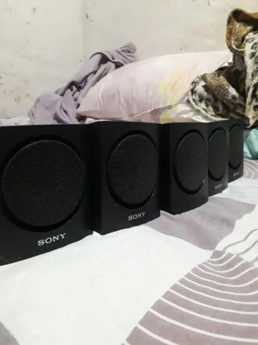 Caixas de som para hometheater  sony.
