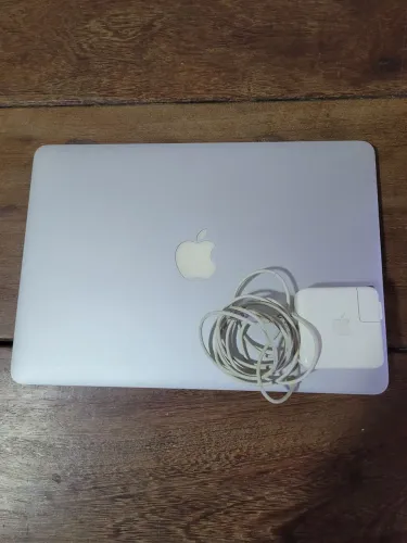 Mac book