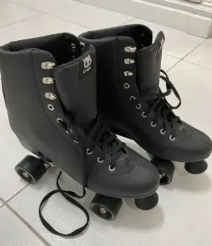 Patins Owl - Tam 40 - Ótimo estado