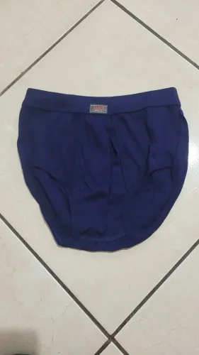 Cueca click com abertura 