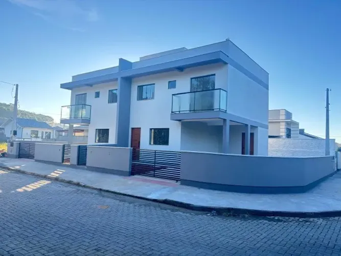 Casa Geminada Bairros Forquilhas - São José