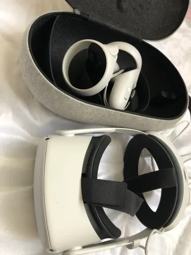 Óculos Meta Quest 2 realidade virtual