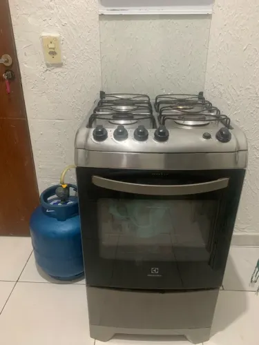 Vendo fogão Electrolux