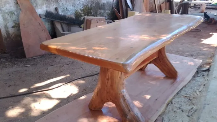 Mesa rustica 2 metros.
