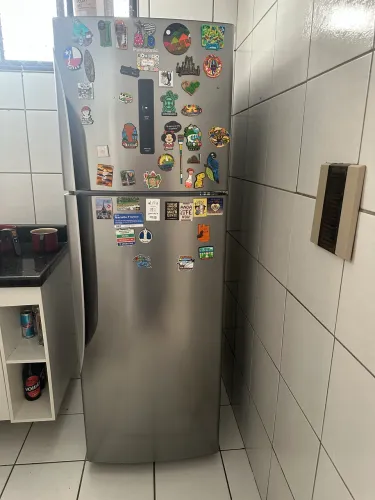 Geladeira/Refrigerador Panasonic Frost Free Duplex Inox 387L