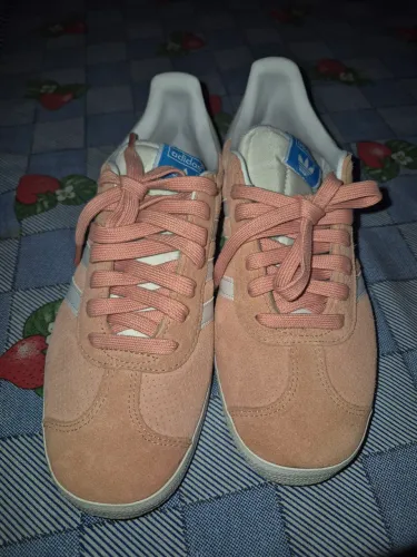 Tênis adidas importado 37