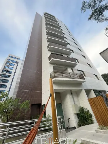 Aurora Casa Forte | Apartamento alto padrão no poço | 4 quartos (3 suítes) dependência com
