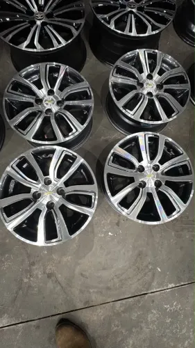 Jogo de Rodas Onix LTZ Original Aro 15
