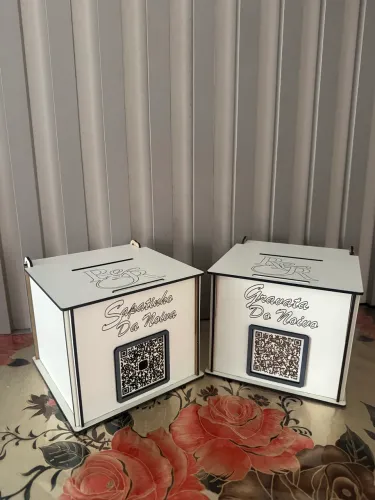 Caixinha personalizada em MDF