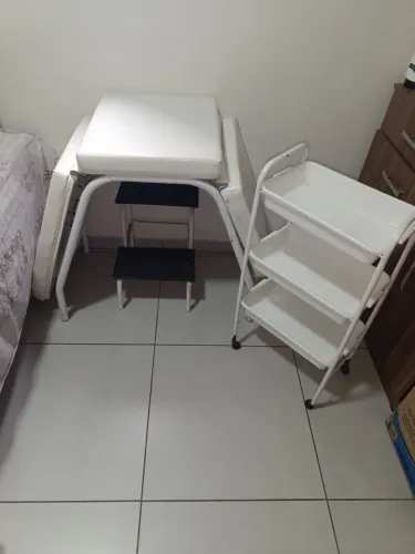 Maca reclinável,carrinho auxiliar e escadinha