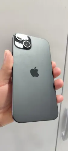 iPhone 15 plus preto fosco