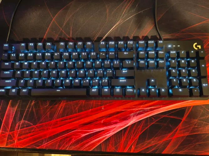Teclado Logitech 413 se