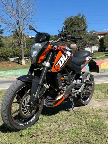 KTM 200cc - Esportiva, Revisada e Pronta para Rodar!