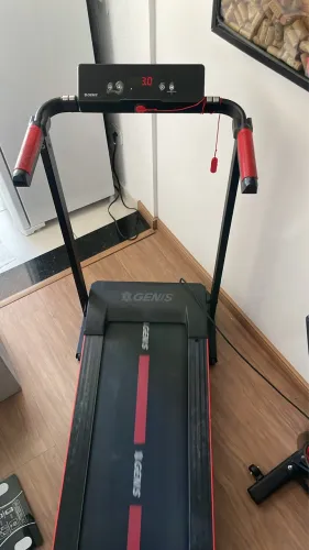Esteira dobrável Genis GT500