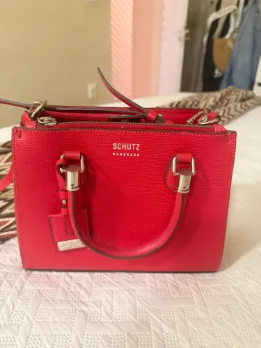 Bolsa Shutz couro vermelha