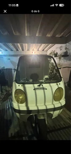 Triciclo / Tuk tuk 
