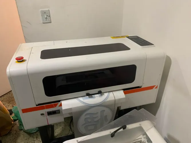 Máquina DTF Seminova Completa + Tinta + Cola + Notebook Inclusos - Pronta Pra Trabalhar