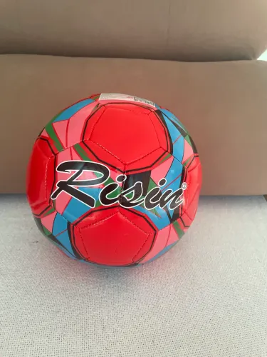Bola Risin 