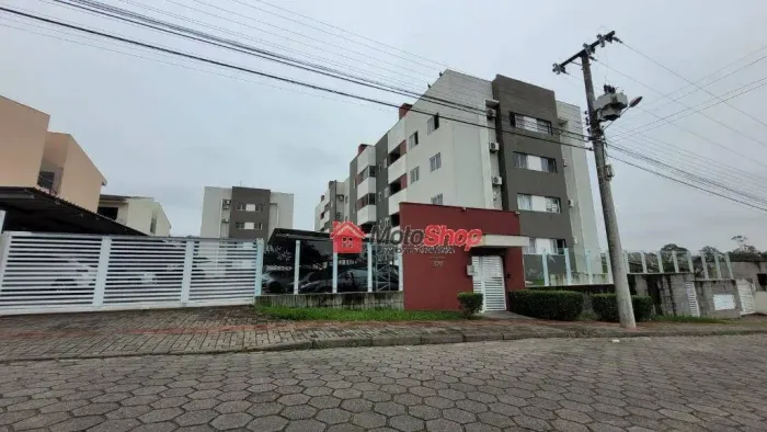 Apartamento com 3 dormitórios à venda, 85 m² por R$ 350.000,00 - Vila São José - Araranguá