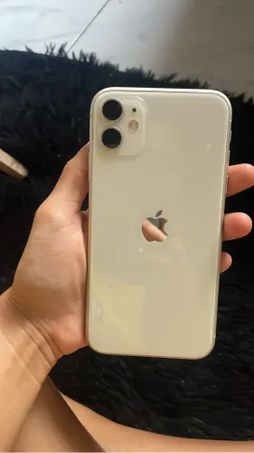 iPhone 11 pegando tudo