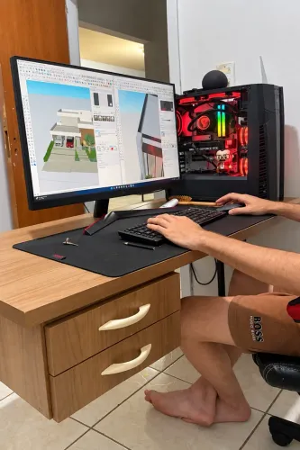 Mesa para computador / escritório - R$ 350