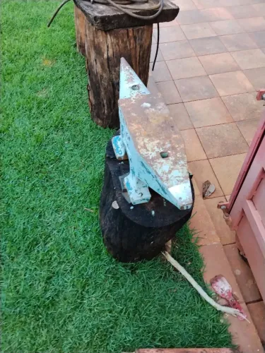 Bigorna antiga 50 kilos 